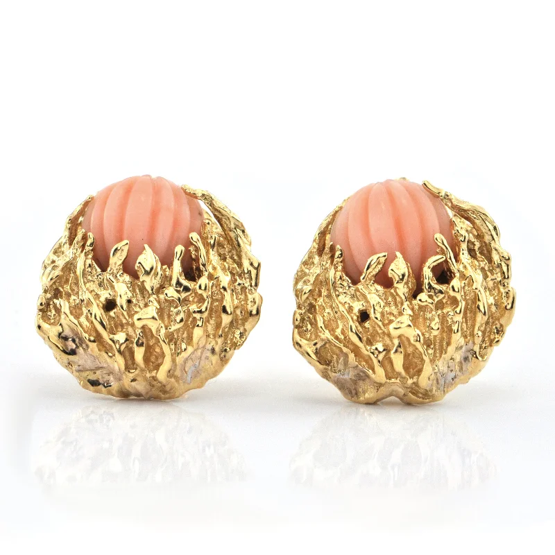 Vintage Coral and 18K Yellow Gold Earrings