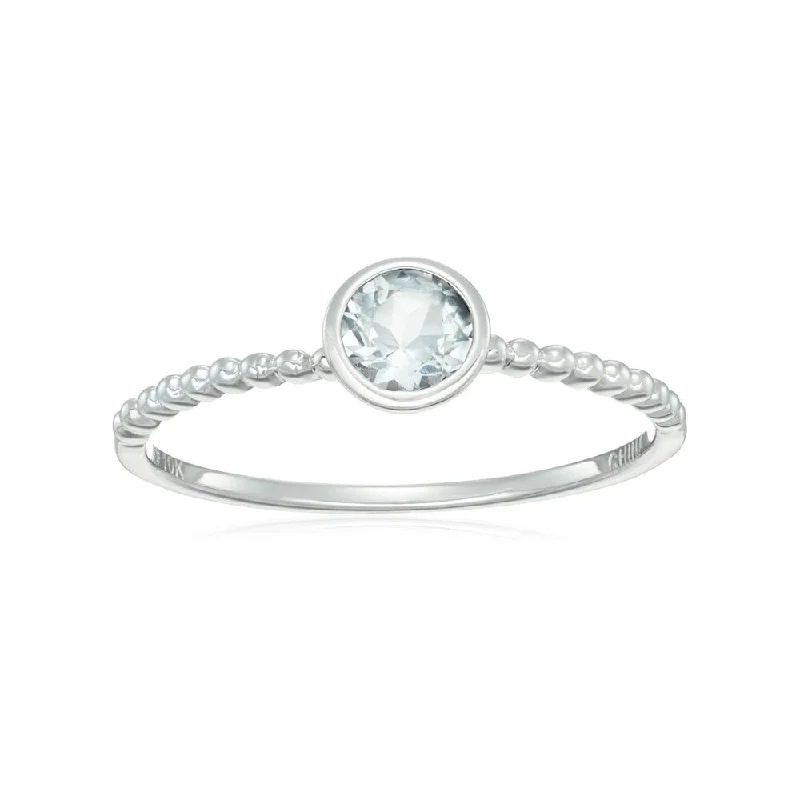 10k White Gold White Topaz Solitaire Ring