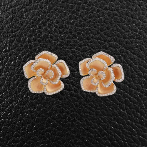 Yellow Gold & Diamond Flower Earrings