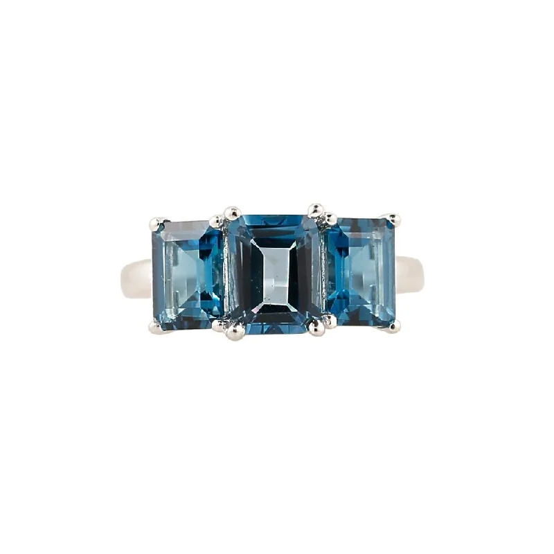 Sterling Silver 4.49ctw London Blue Topaz 3-Stone Ring, Size 7