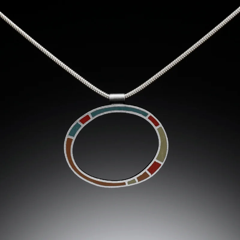 Circle Necklace (blue)