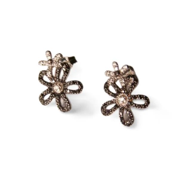 Beautiful 14K White Gold Pave Black and White Diamond Floral Flower Earrings