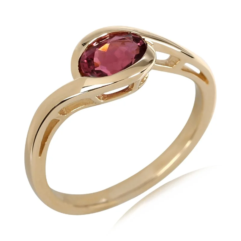 14Kt Yellow Gold Pink Tourmaline Ring