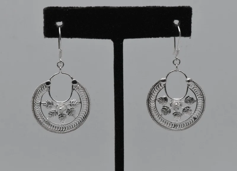 Vintage Sterling Silver Floral Dangle Earrings